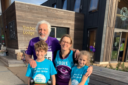 Jodie Rogers and her family at Target Ovarian Cancer's WalkRun 2018