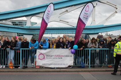 Target Ovarian Cancer cheer squad - London Marathon, Tower Bridge