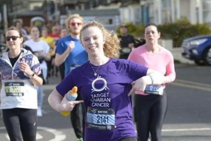 A Target Ovarian Cancer running in the Brighton Marathon