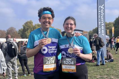 Two Target Ovarian Cancer runners at the Royal Parks Half Marathon