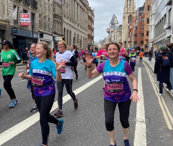 Two Target Ovarian Cancer fundraisers taking part in the London Landmarks Half Marathon