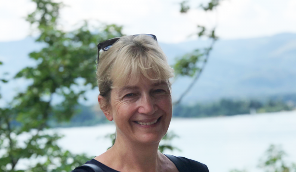 Sara, a woman who shared her story with Target Ovarian Cancer